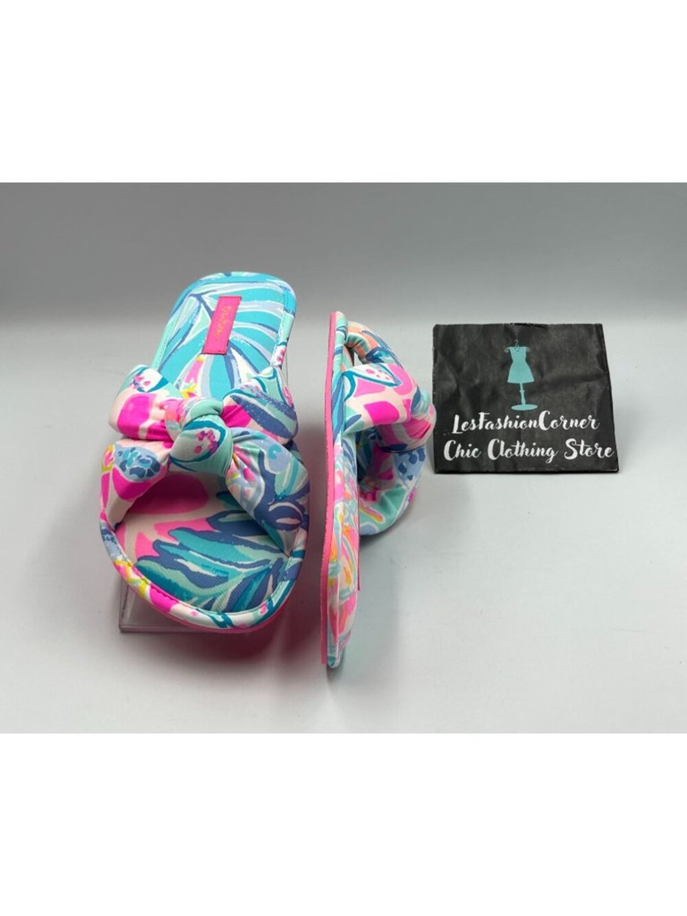 NWOT Lilly Pulitzer In The Sea Glass Aqua Rainforest Pool Slippers Sz S/M 3334 - Picture 11 of 16